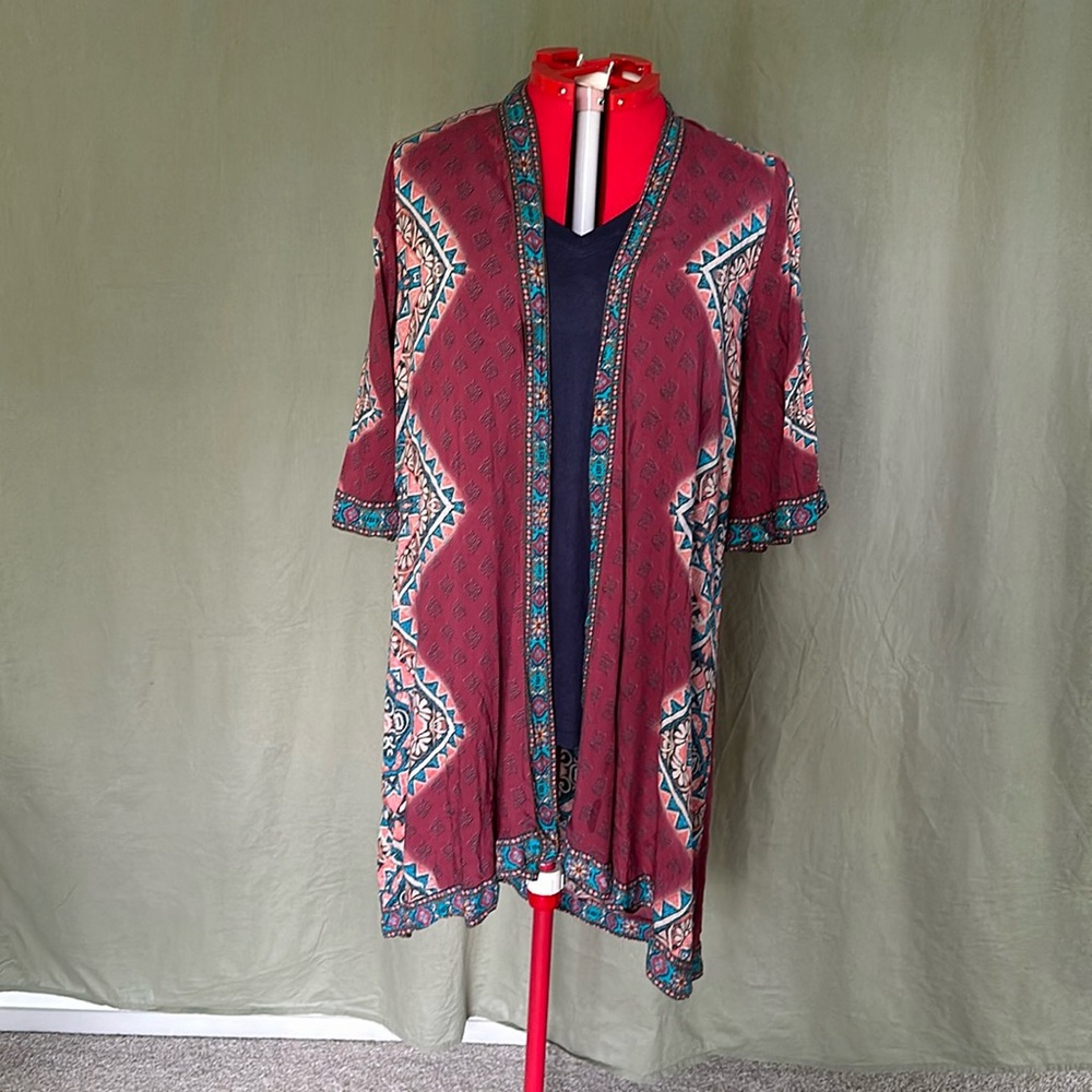 Feathers by Tolani Karma Kimono
